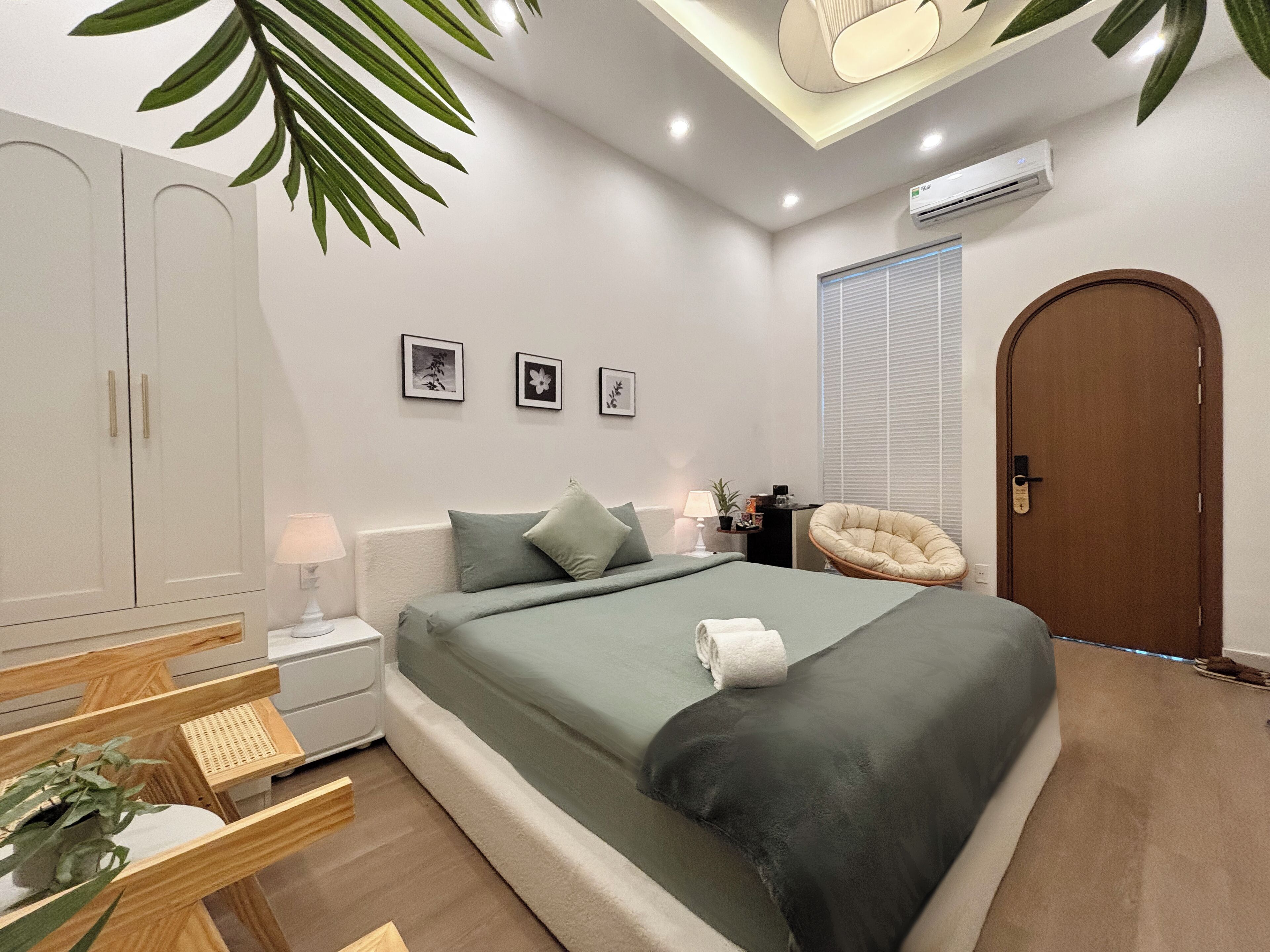 Apartment, 1 Bedroom | Premium bedding, memory foam beds, minibar, individually decorated