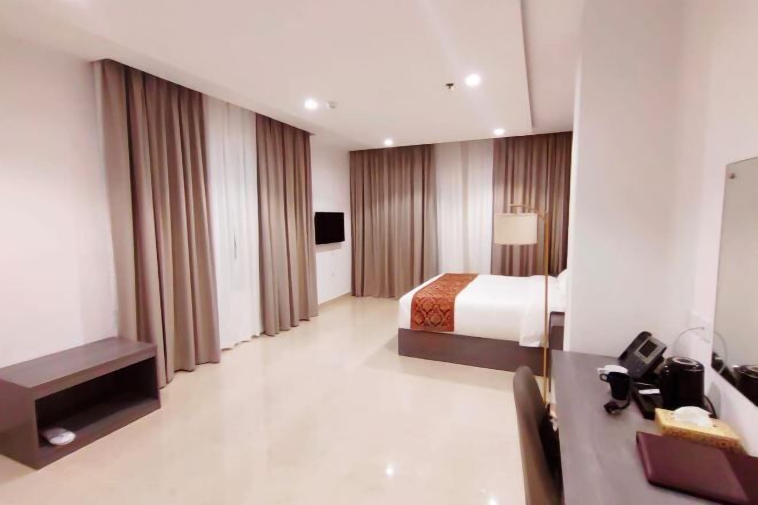 Soundproofing, cots/infant beds