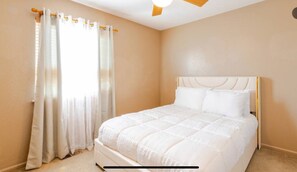 4 Schlafzimmer, Bügeleisen/Bügelbrett, WLAN, Bettwäsche