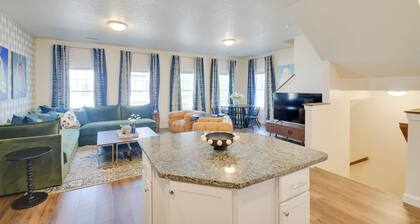 Near TBK Bank Sports Complex: Quad Cities Townhome