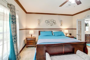 3 bedrooms, iron/ironing board, internet, bed sheets