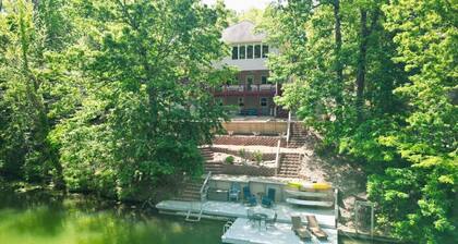 Lakefront Haven: Dock, Game Room & Trail Access