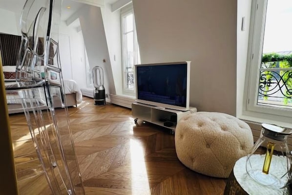 Cribs/infant beds - Paris Monceau by Edelsam (Paris)