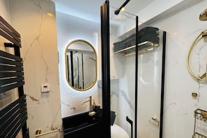 Cribs/infant beds - Paris Monceau by Edelsam (Paris)