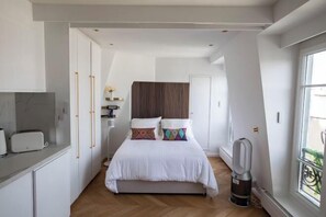 Cribs/infant beds - Paris Monceau by Edelsam (Paris)