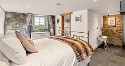 Swn y Môr - 1 Bedroom Cottage - Whitesands