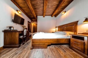 Cots/infant beds - Casa Chitic - Hotel & Restaurant- STR Nicolae Balcescu 13 (Brasov)