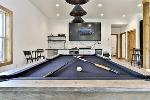 Spielezimmer