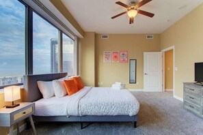 2 bedrooms, desk, iron/ironing board, free WiFi