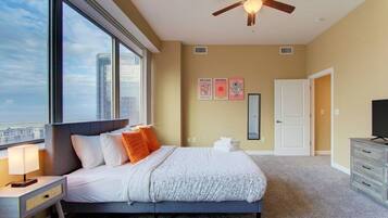 2 Schlafzimmer, Schreibtisch, Bügeleisen/Bügelbrett, kostenloses WLAN