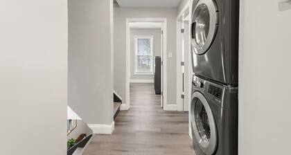 Luxury 3BR Apt Near Cleveland Clinic w/ Parking