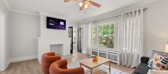 Bright & Peaceful | 2BDR w/ Patio | CLE Clinic