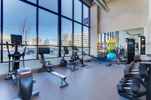 Fitness facility - Charming 1BDR | Cleveland Clinic | Free Garage (Cleveland)