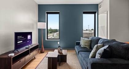 Bright 1BDR | Cleveland Clinic | Free Garage