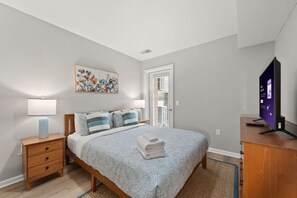 3 bedrooms, desk, iron/ironing board, free WiFi