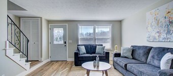 Cozy 2BR | Central North Canton w/ Garage