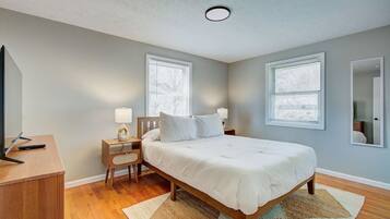 2 habitaciones, escritorio, tabla de planchar con plancha y wifi gratis