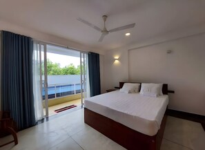 4 chambres, fer et planche à repasser, Wi-Fi