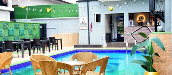 10 Kobo Hotel & Suites