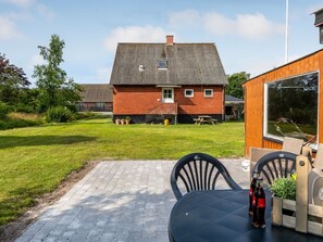 Outdoor dining - "Arben" - 900m from the sea by Interhome (Læsø)