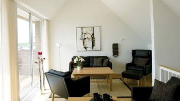 Classic House, 2 Bedrooms | Interior