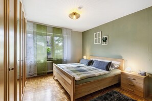 2 soveværelser, strygejern/strygebræt, gratis Wi-Fi, sengetøj