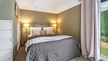 3 chambres, fer et planche à repasser, Wi-Fi gratuit, draps fournis