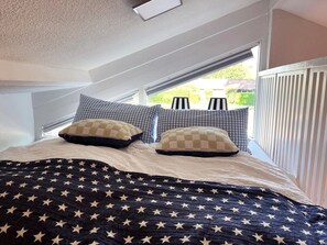 Ferros/tábuas de passar roupa, Wi-Fi de cortesia, roupa de cama