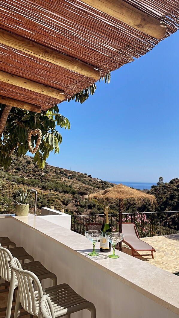 Property grounds - Luxurious apartment with a relaxing atmosphere. Only 15 minutes from the beach. (Arenas)