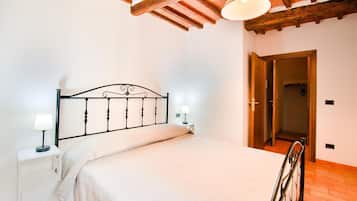 2 bedrooms, WiFi (free)