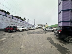 Free self parking
