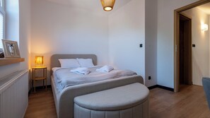 Apartment (16) | Individuell dekoriert, individuell eingerichtet, Bügeleisen/Bügelbrett