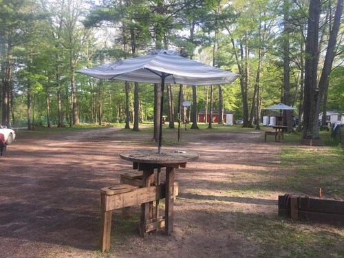 Beautiful campground on the pine river in Vestaburg for a peaceful getaway