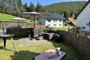 Outdoor dining - Black Forest House Zwink (Enzklösterle)