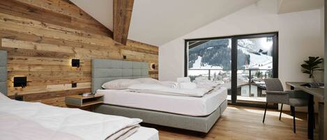 2 bedrooms