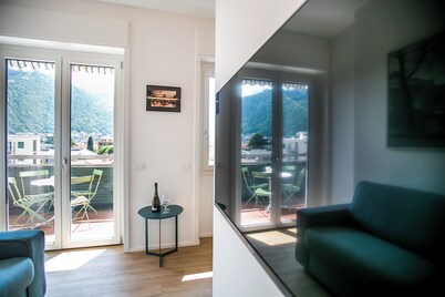 ComoLakeSuite