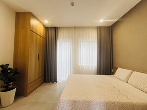 4 dormitorios, tabla de planchar con plancha, wifi y ropa de cama