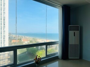 Living area - Sea View 3 bedrooms 1 (Ho Chi Minh City)
