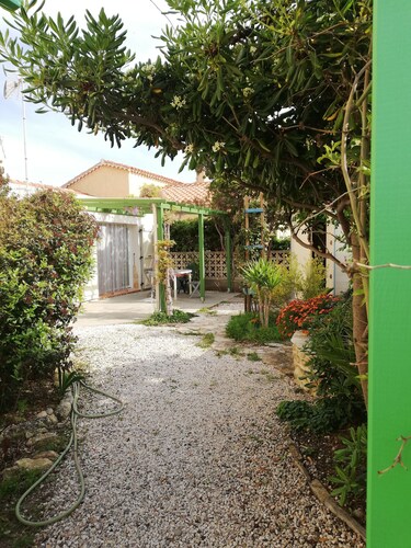 Meublé de tourisme 2*, Port la Nouvelle plage : 4 people (1 couple and 2 p.)