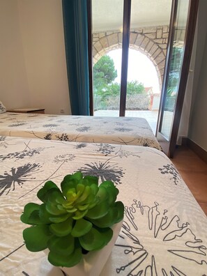 2 Schlafzimmer, Bügeleisen/Bügelbrett, WLAN, Bettwäsche