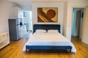 1 室のベッドルーム、アイロン / アイロン台、WiFi、ベッドシーツ