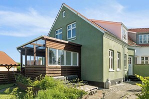 Exterior - Holiday home with billard table and top location (Grenaa)