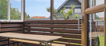 Holiday home with billard table and top location