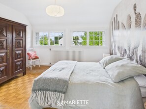 3 slaapkamers, een strijkplank/strijkijzer, gratis wifi