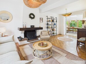 TV - -SUZANNE- Maison de charme au cœur de Névez (Névez)