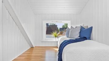 Apartment, 3 Bedrooms, Balcony, Garden View | 3 bedrooms