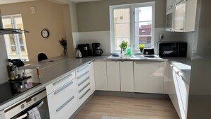 Apartment, 2 Schlafzimmer, Balkon, Stadtblick | Innenbereich