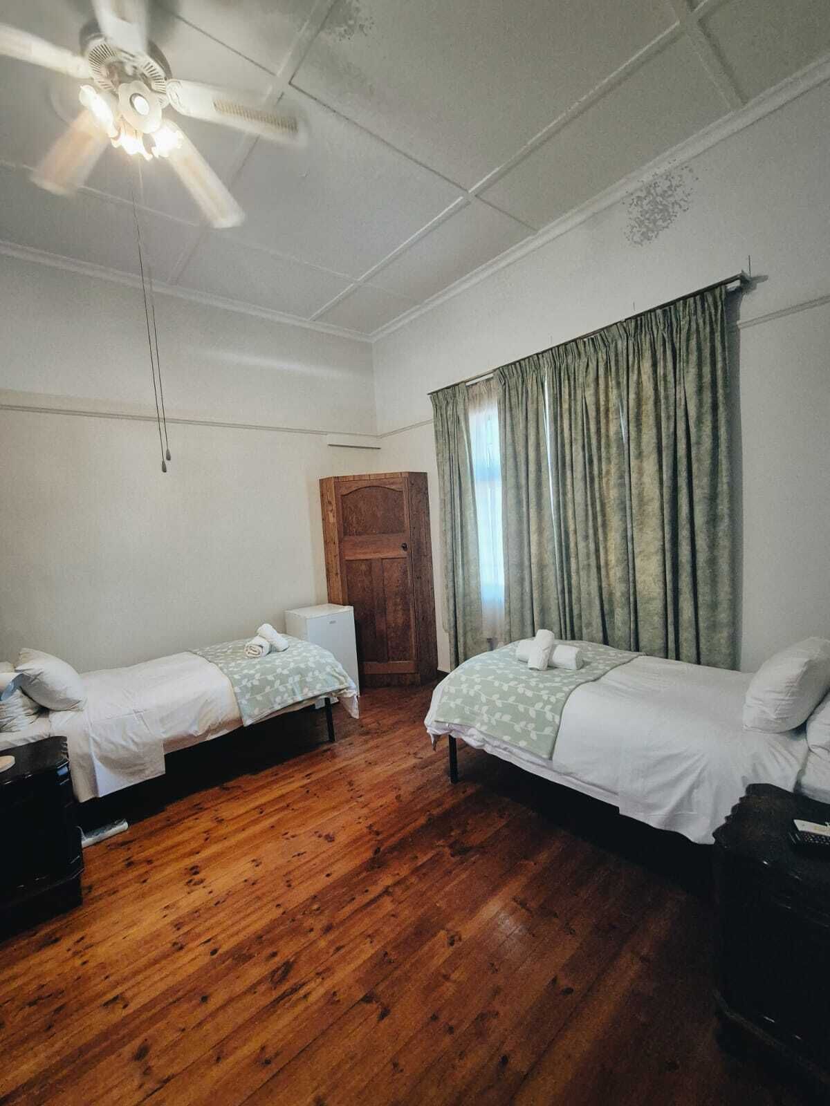 Coffres-forts dans les chambres, bureau, chambres insonorisées