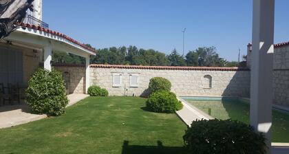 İzmir çeşme alaçatı lüks müstakil villa