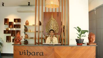 Room, 1 Bedroom, Smoking, Patio | Lobby